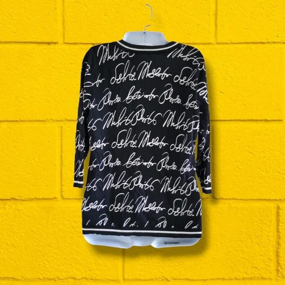 7th Avenue | Cute Black/White Script 3/4 Sleeve Knit Cardigan (SIZE M) - Picture 2 of 13